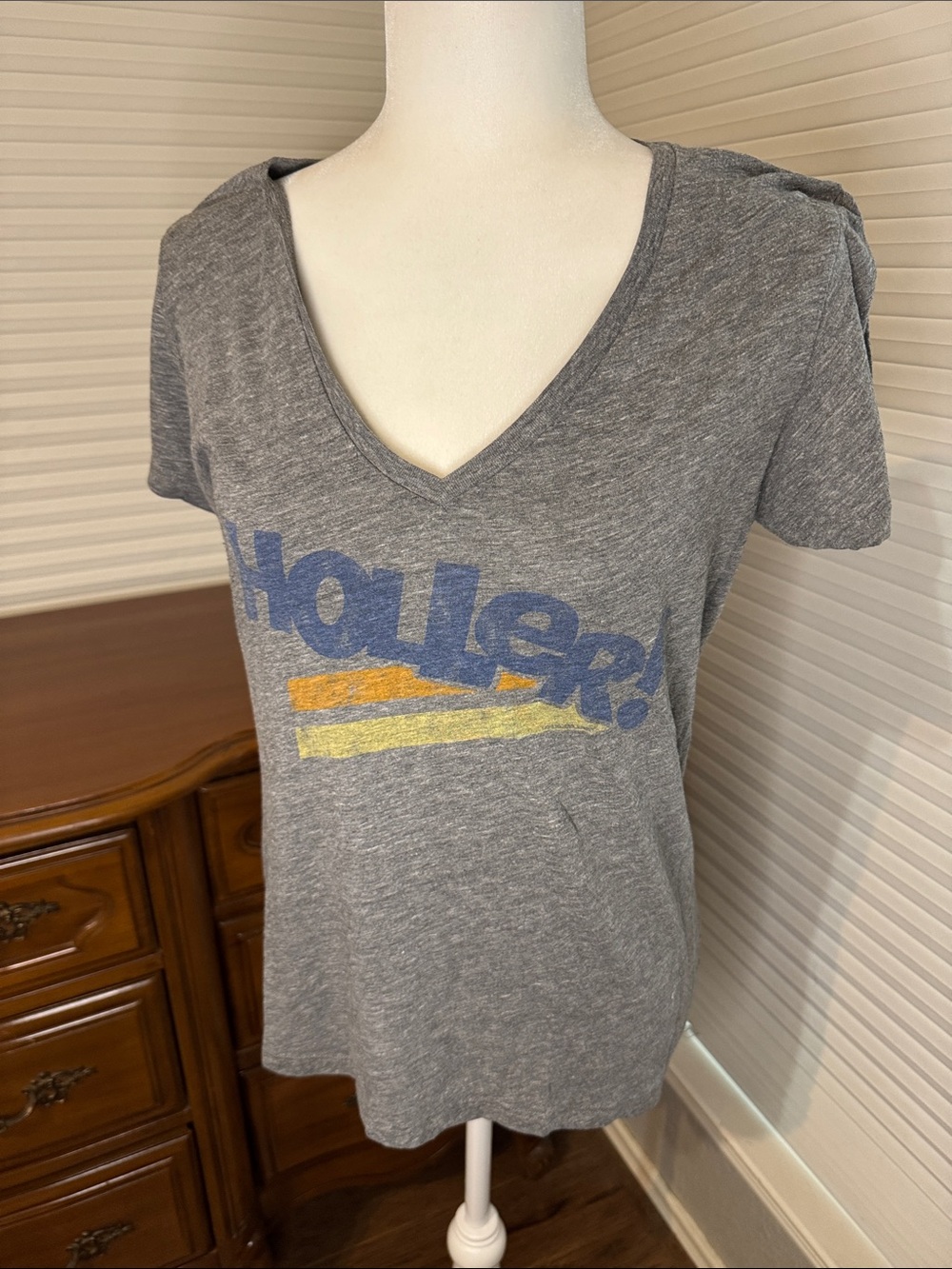 VINTAGE Local Celebrity Graphic T-Shirt - jr L